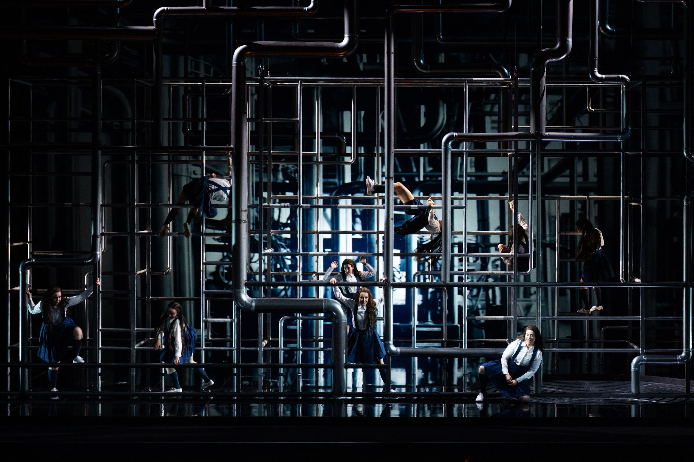 Rachel Croash, Sarah Richmond and Alexandra Urquiola (Wood sprites) &copy; Ruth Medjber