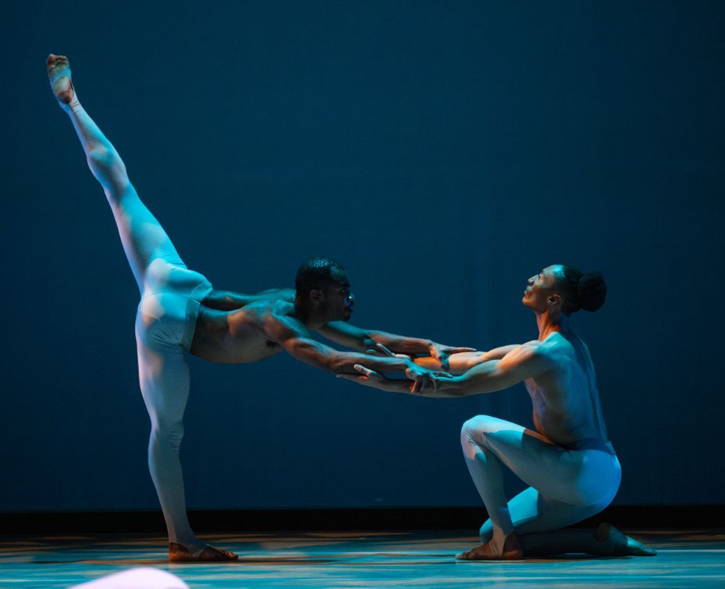 Xavier Logan and Xhosa Scott in Alvin Ailey's <i>Streams</i> &copy; Nir Arieli