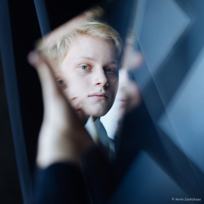 &copy; Xenie Zasetskaya