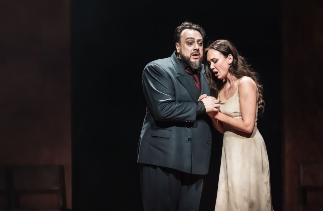 George Petean (Rigoletto) and Aida Garifullina (Gilda) &copy; RBO 2026 | Marc Brenner