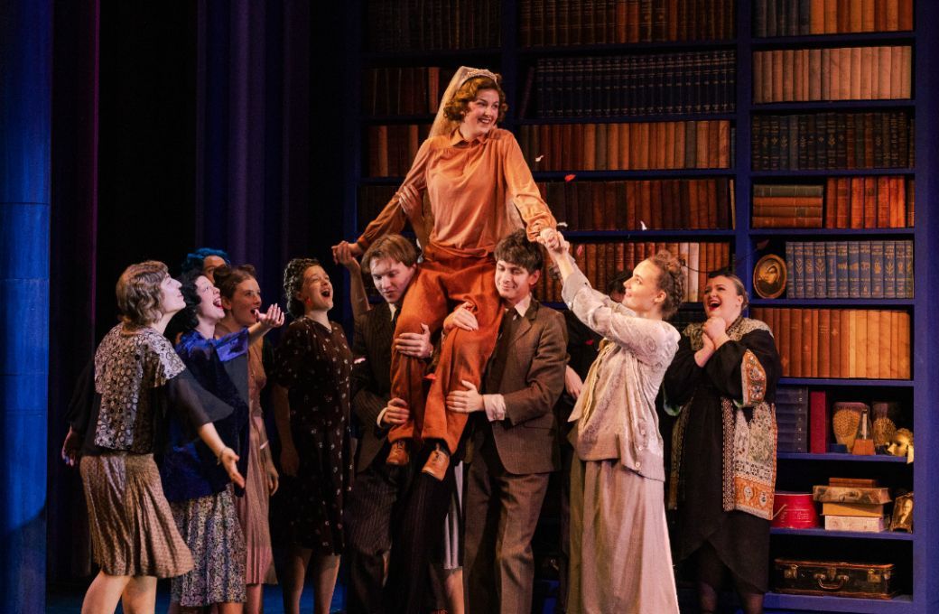 <i>The Cunning Little Vixen</i> &copy; Robin Clewley