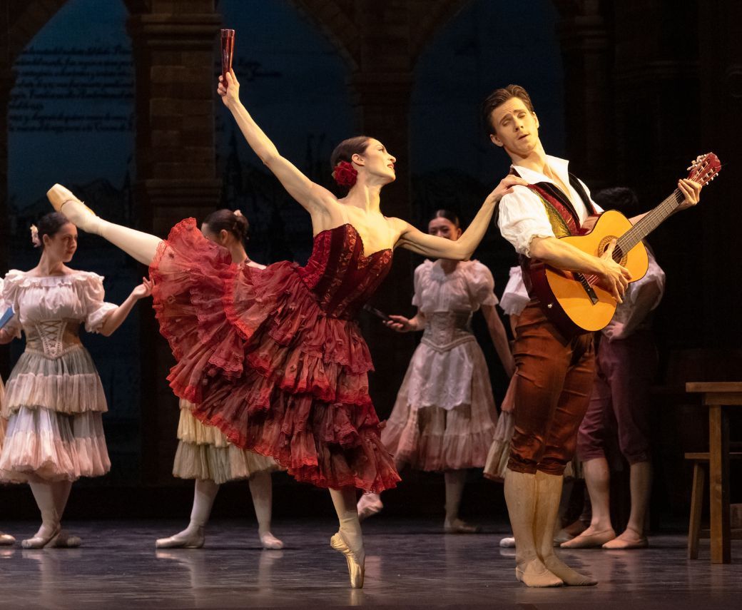 Martina Pasinotti, Kitri and Michele Morelli, Basilio, <i>Don Quichotte</i>, Teatro Massimo di Palermo &copy; Rosellina Garbo