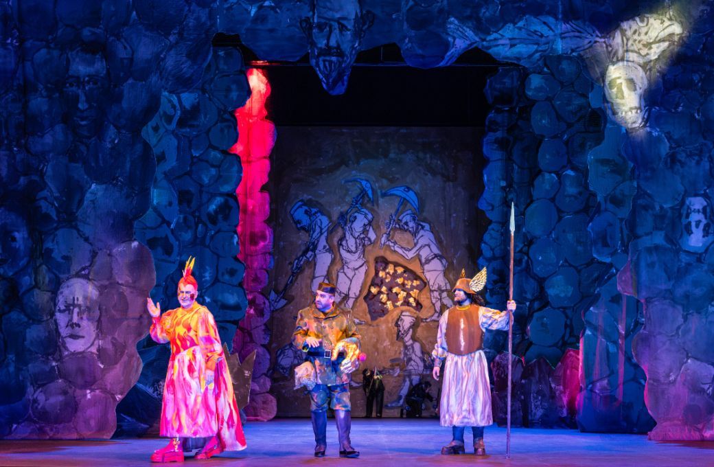 John Heuzenroeder (Loge), Boaz Daniel (Alberich) und David Steffens (Wotan) &copy; Christina Iberl