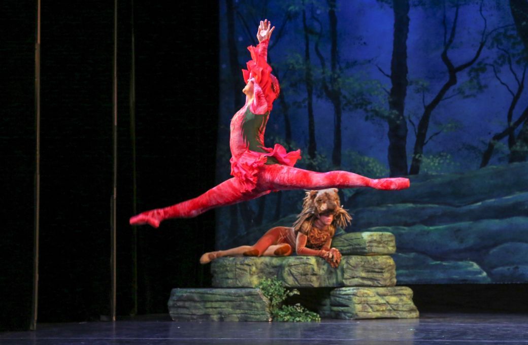 New York Theatre Ballet in <i>Carnival of the Animals</i> &copy; Richard Termine