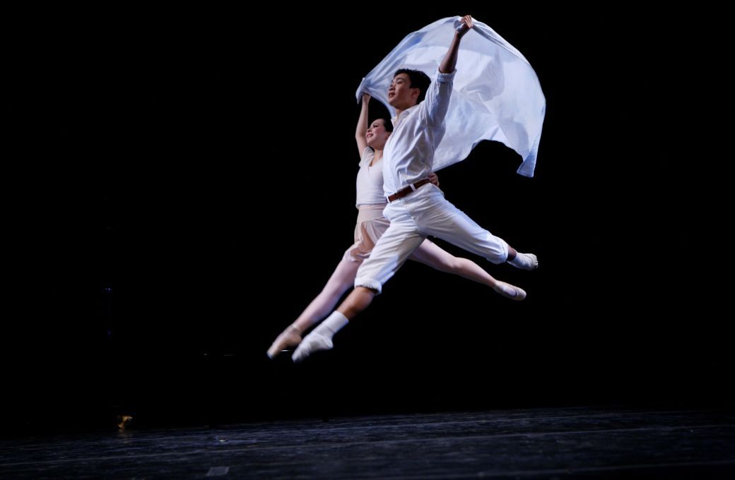 New York Theatre Ballet in <i>Little Improvisations</i> © Richard Termine