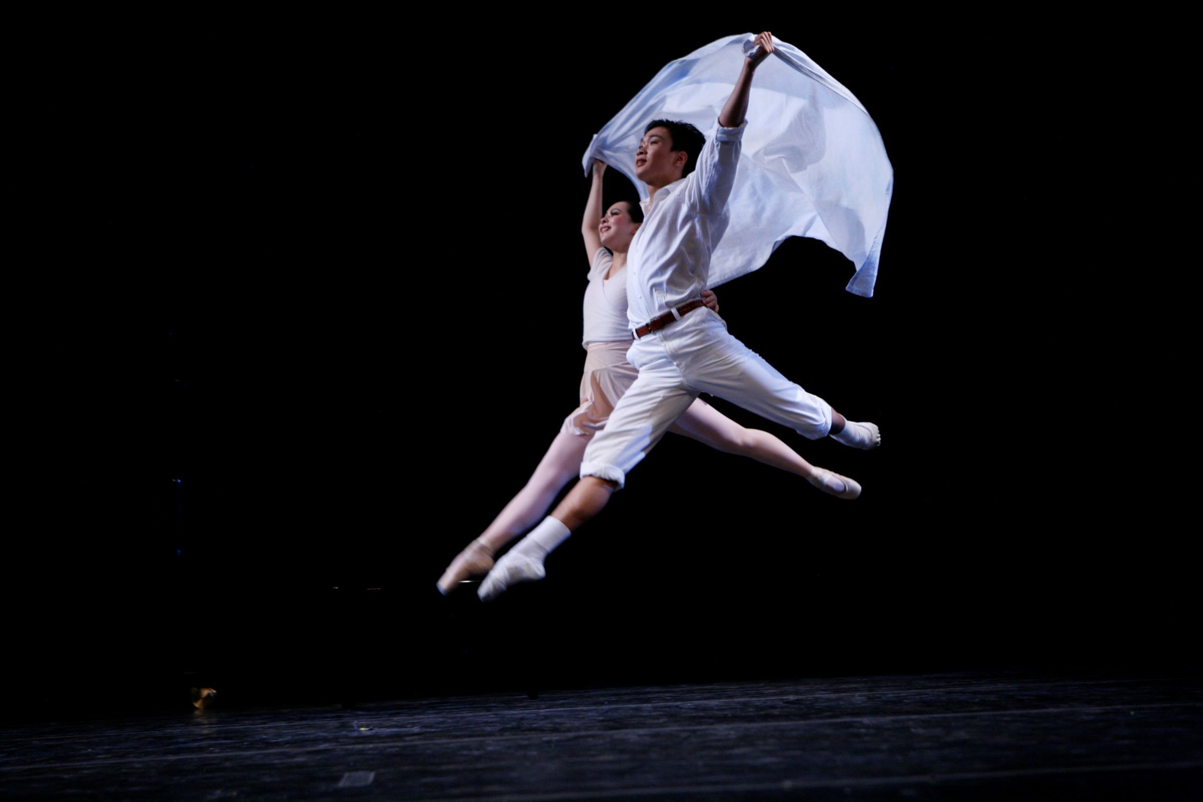 New York Theatre Ballet in <i>Little Improvisations</i> © Richard Termine