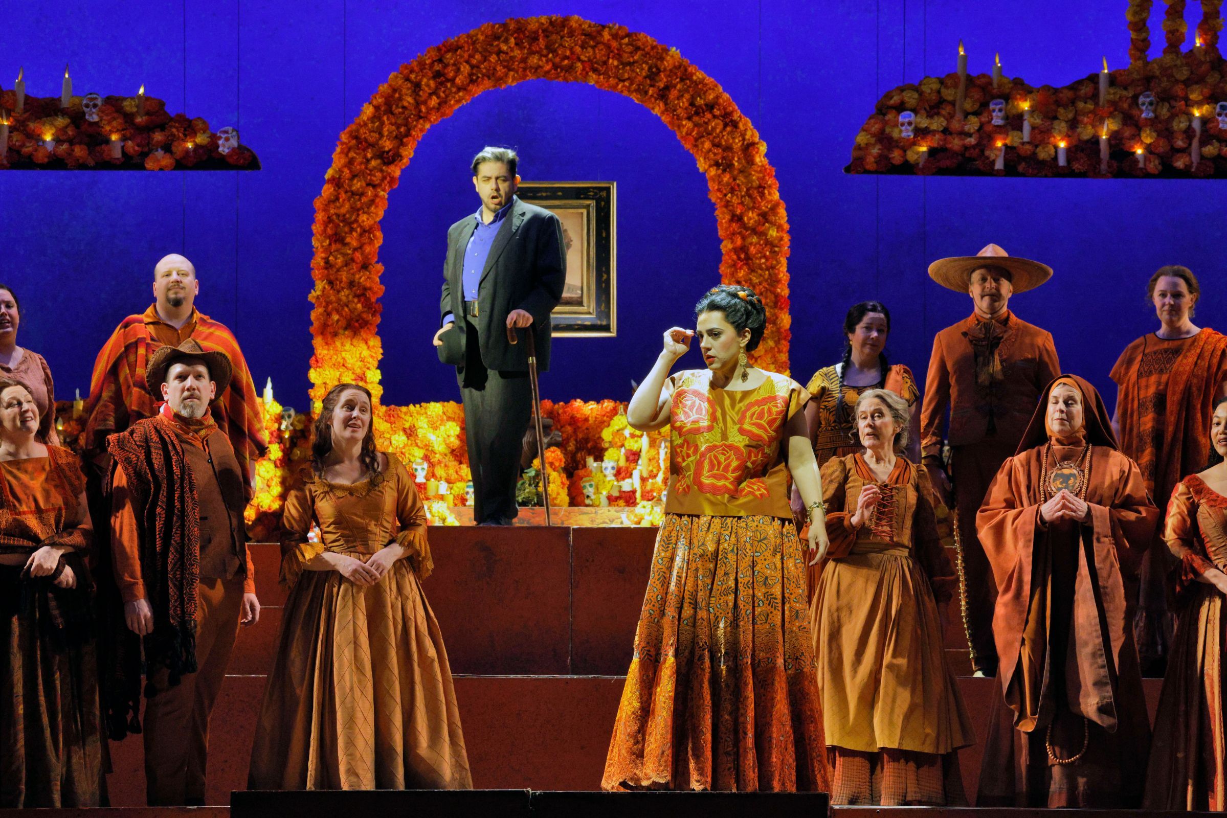 Alfredo Daza (Diego Rivera), Daniela Mack (Frida Kahlo) and ensemble &copy; Cory Weaver