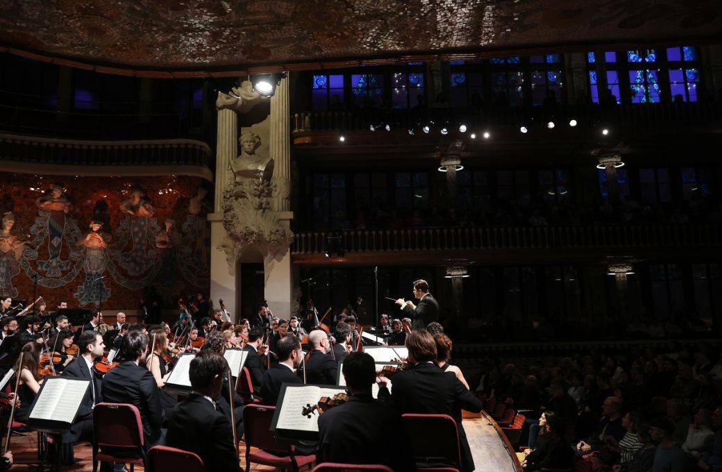 Tom&agrave;s Grau conducts the Franz Schubert Filharmonia &copy; Mart&iacute; E Berenguer