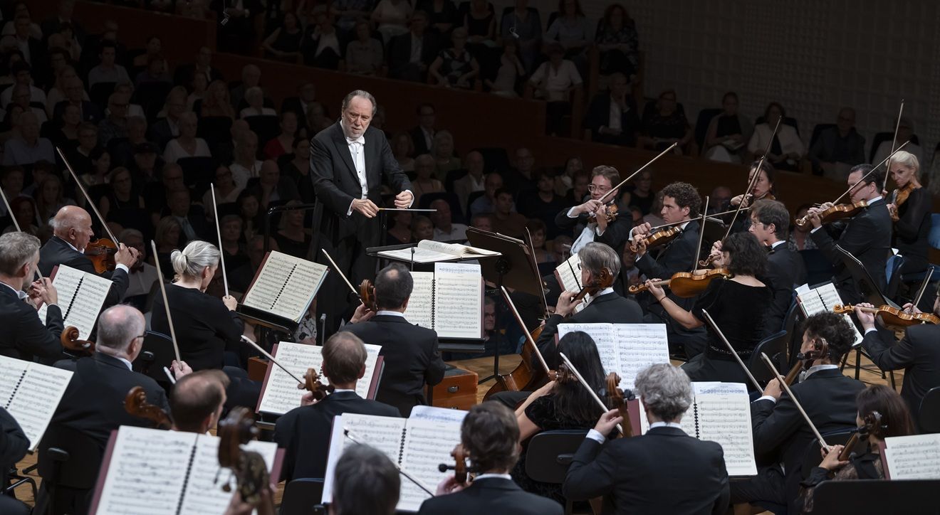 Riccardo Chailly at Lucerne Festival &copy; Priska Ketterer