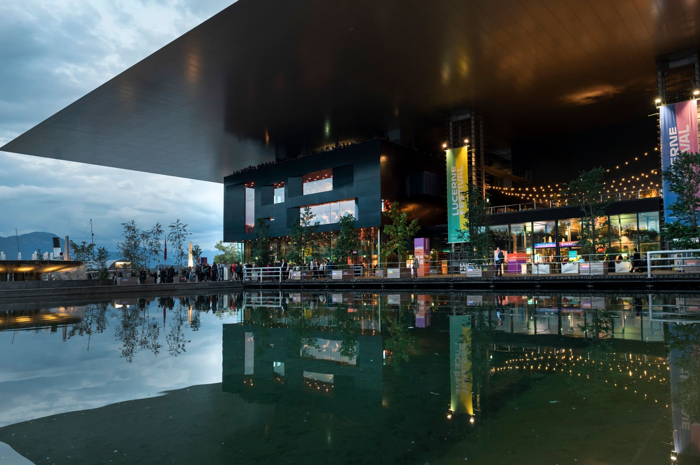 KKL Lucerne Concert Hall Outdoors &copy; Priska Ketterer