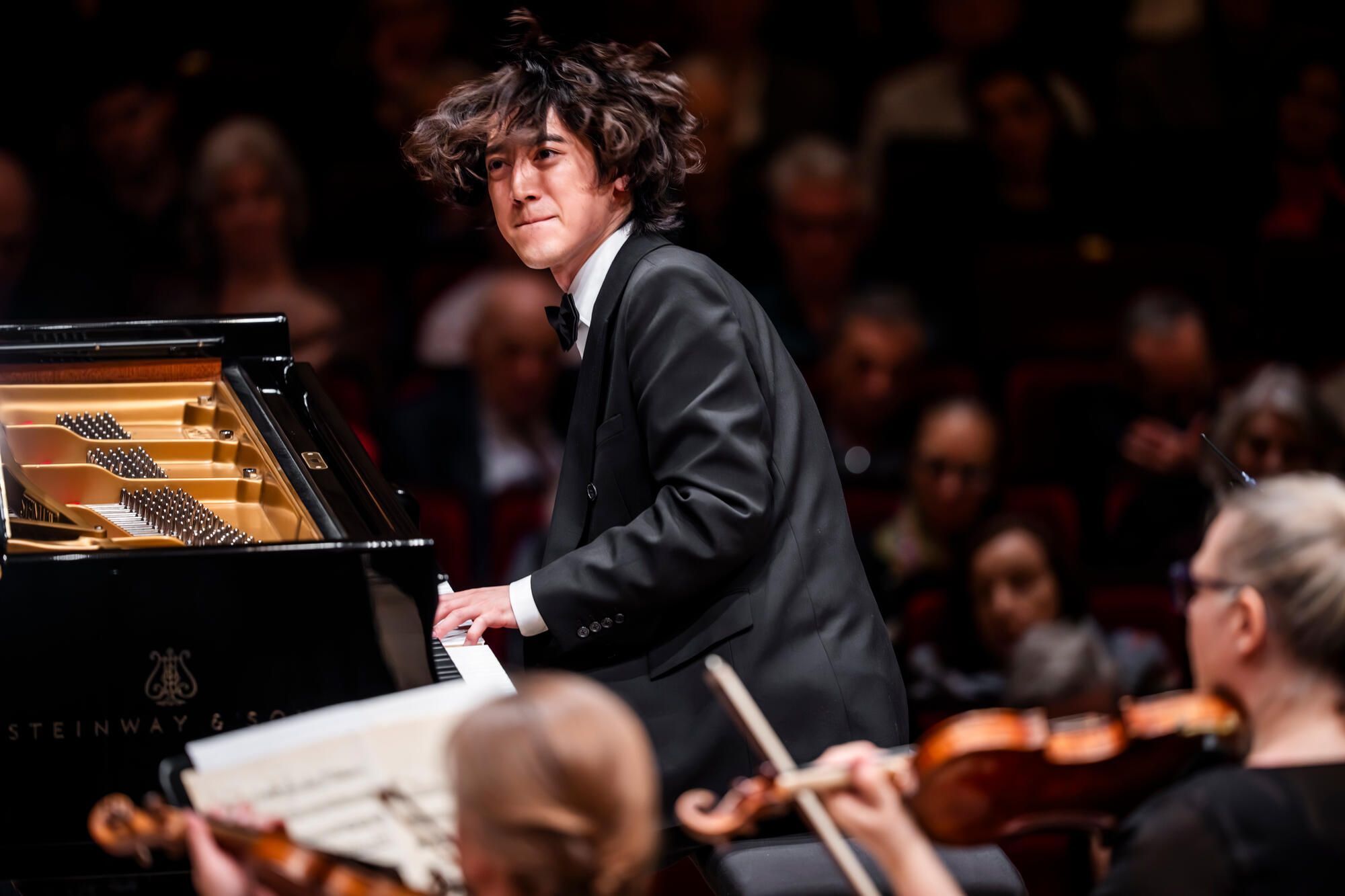 Hayato Sumino and the Philadelphia Orchestra © Chris Lee