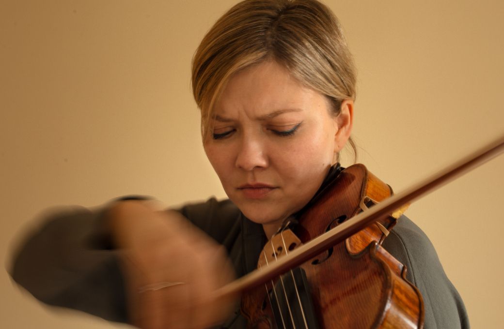 Alina Ibragimova &copy; Eva Vermandel