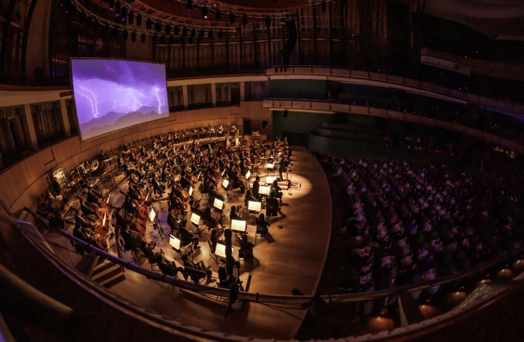 Hans Graf conducts the Singapore Symphony Orchestra &copy; Chris P Lim | Singapore Symphony Orchestra
