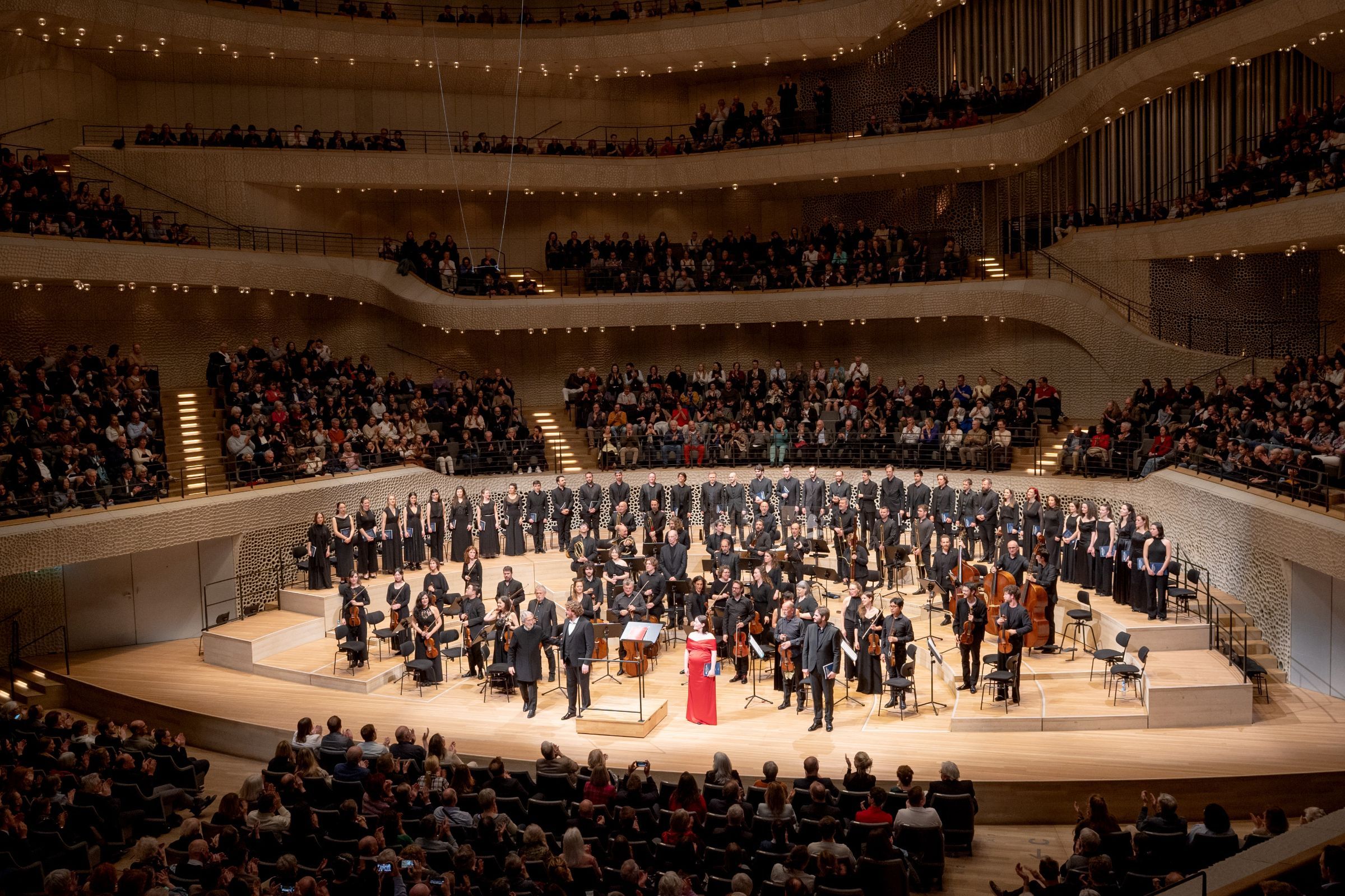 La Capella Nacional de Catalunya and Le Concert des Nations in the Elbphilharmonie &copy; Jann Wilken