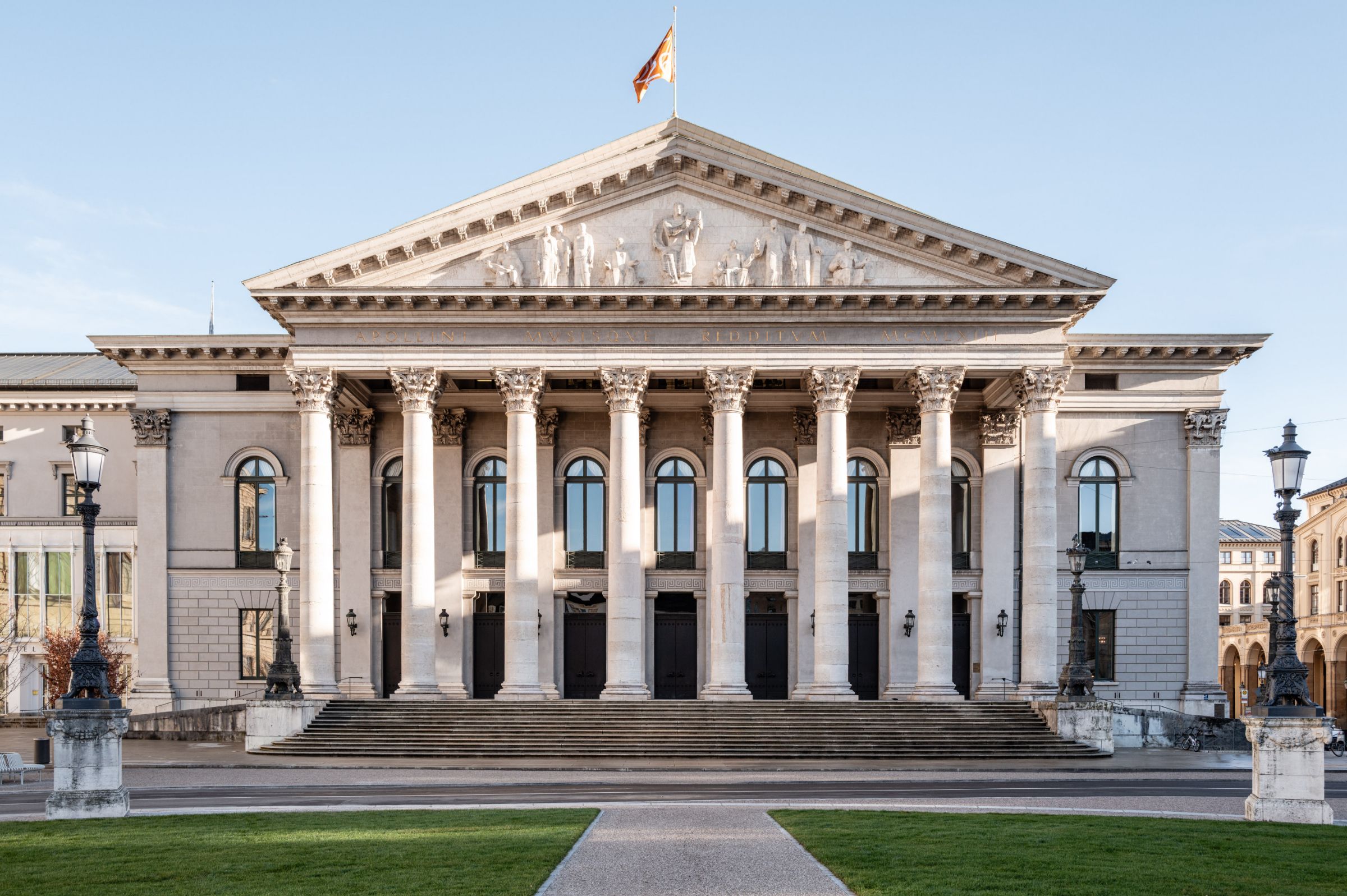 Bavarian State Opera © Geoffroy Schied