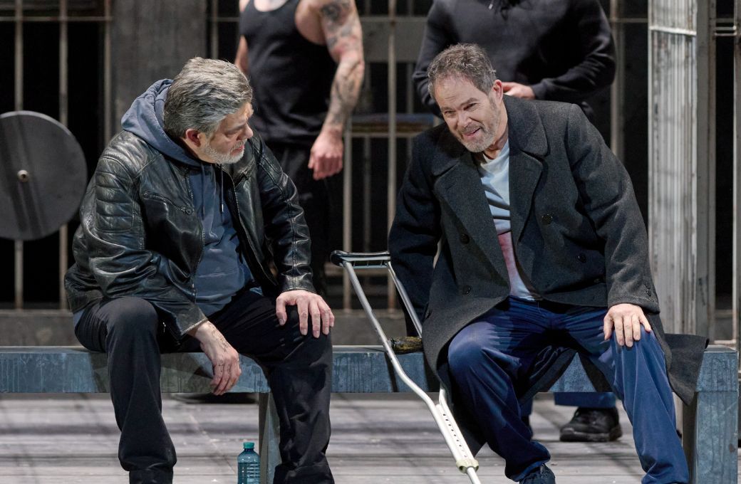 Franz-Josef Selig (Gurnemanz) und Gerald Finley (Amfortas) &copy; Wiener Staatsoper | Michael P&ouml;hn