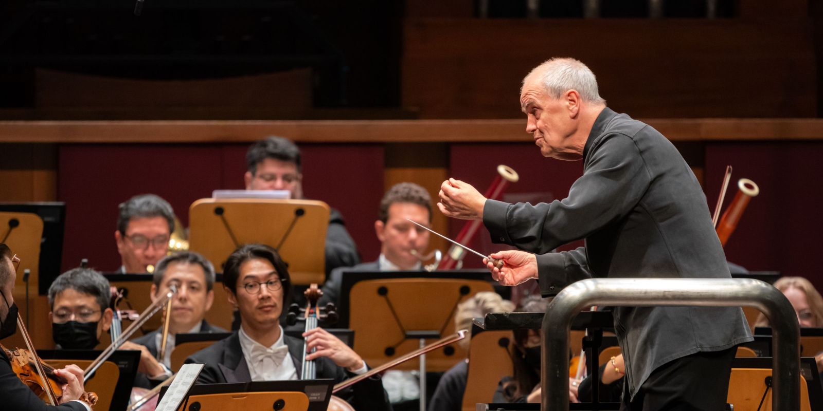 From Salzburg, with love: Hans Graf bids farewell to Singapore with Mozart and Salieri &copy; Aloysius Lim | Singapore Symphony Orchestra