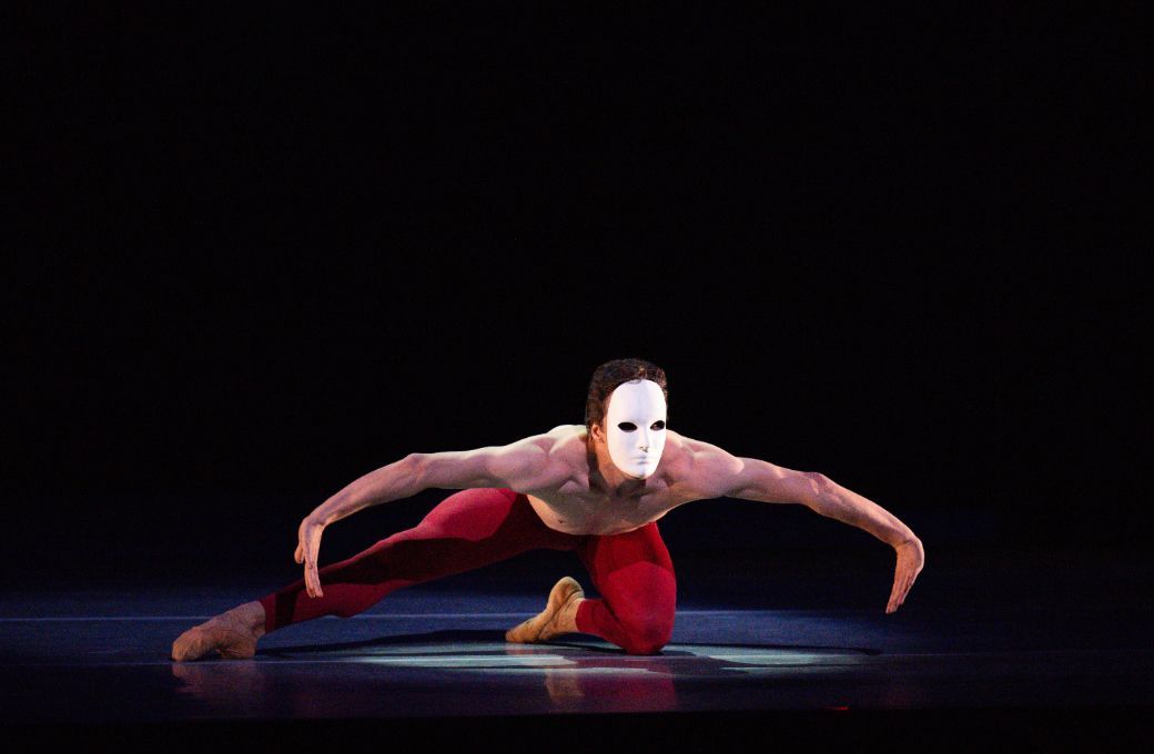 Denys Nedak in Val Caniparoli&rsquo;s <i>Aria</i> &copy; Shoccara Marcus