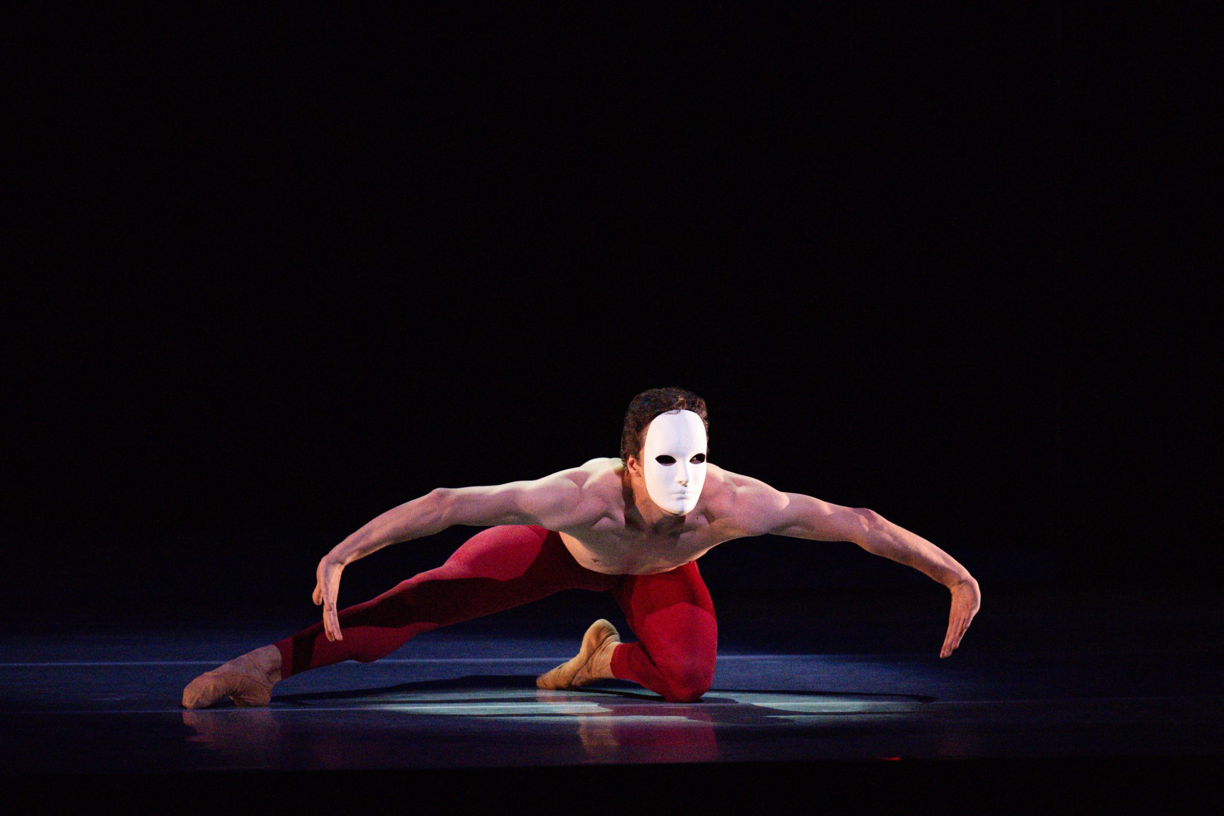 Denys Nedak in Val Caniparoli’s <i>Aria</i> &copy; Shoccara Marcus