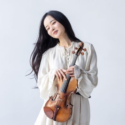 &copy; Bartek Barczyk