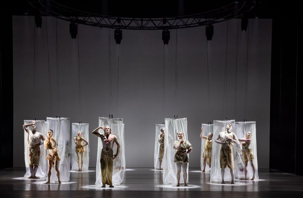 The Australian Ballet and Bangarra Dance Theatre in Frances Rings’ <i>Flora</i> © Daniel Boud