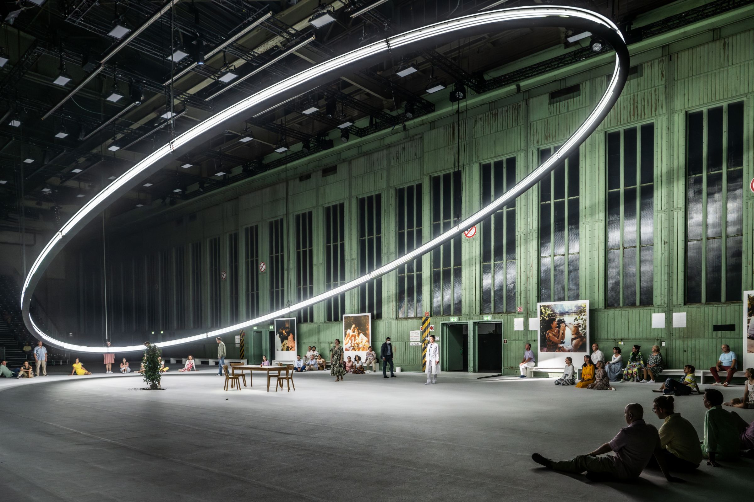 Flughafen Tempelhof / Hangar 4 © Jan Windszus