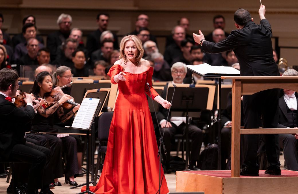 Ren&eacute;e Fleming and the Boston Symphony Orchestra &copy; Chris Lee