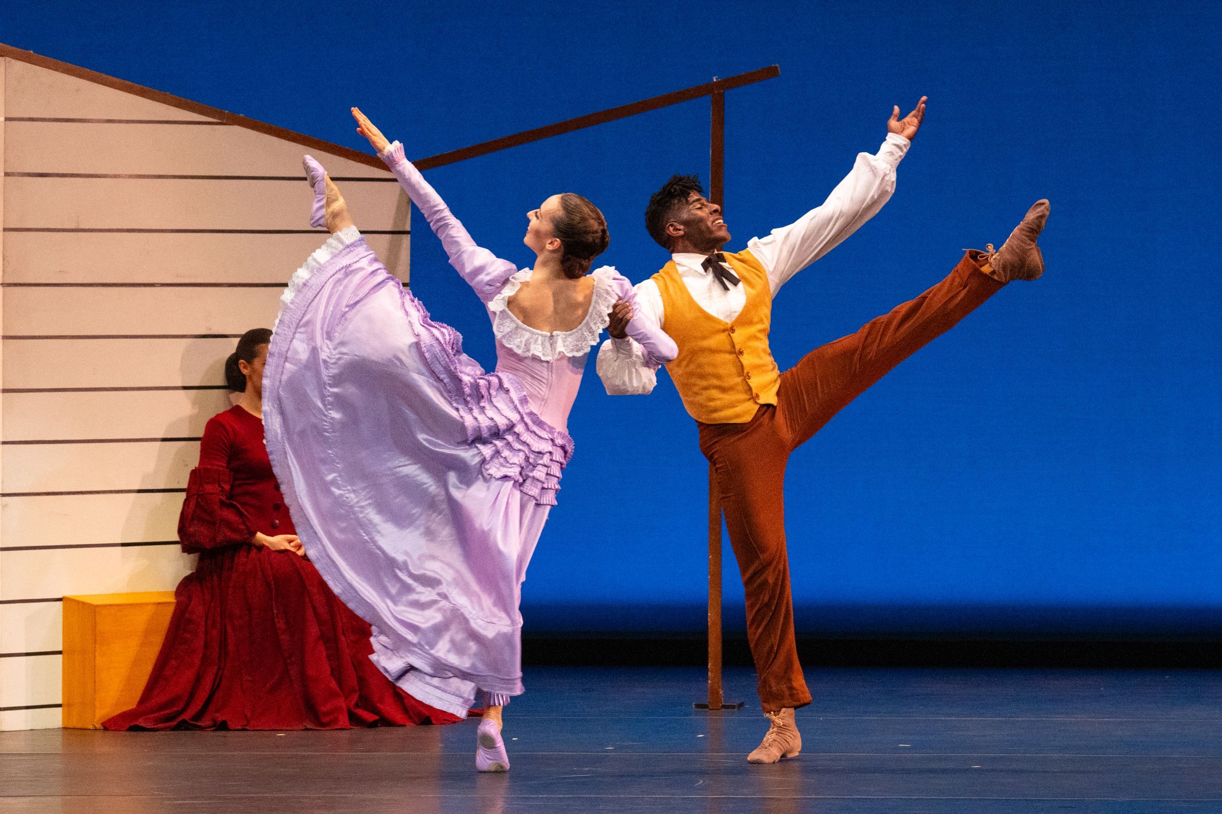 Anne Souder and Lloyd Knight in <i>Appalachian Spring</i> &copy; Steven Pisano