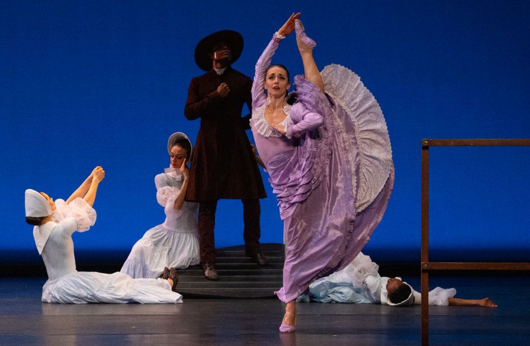 Anne Souder with Martha Graham Dance Company in <i>Appalachian Spring</i> &copy; Steven Pisano