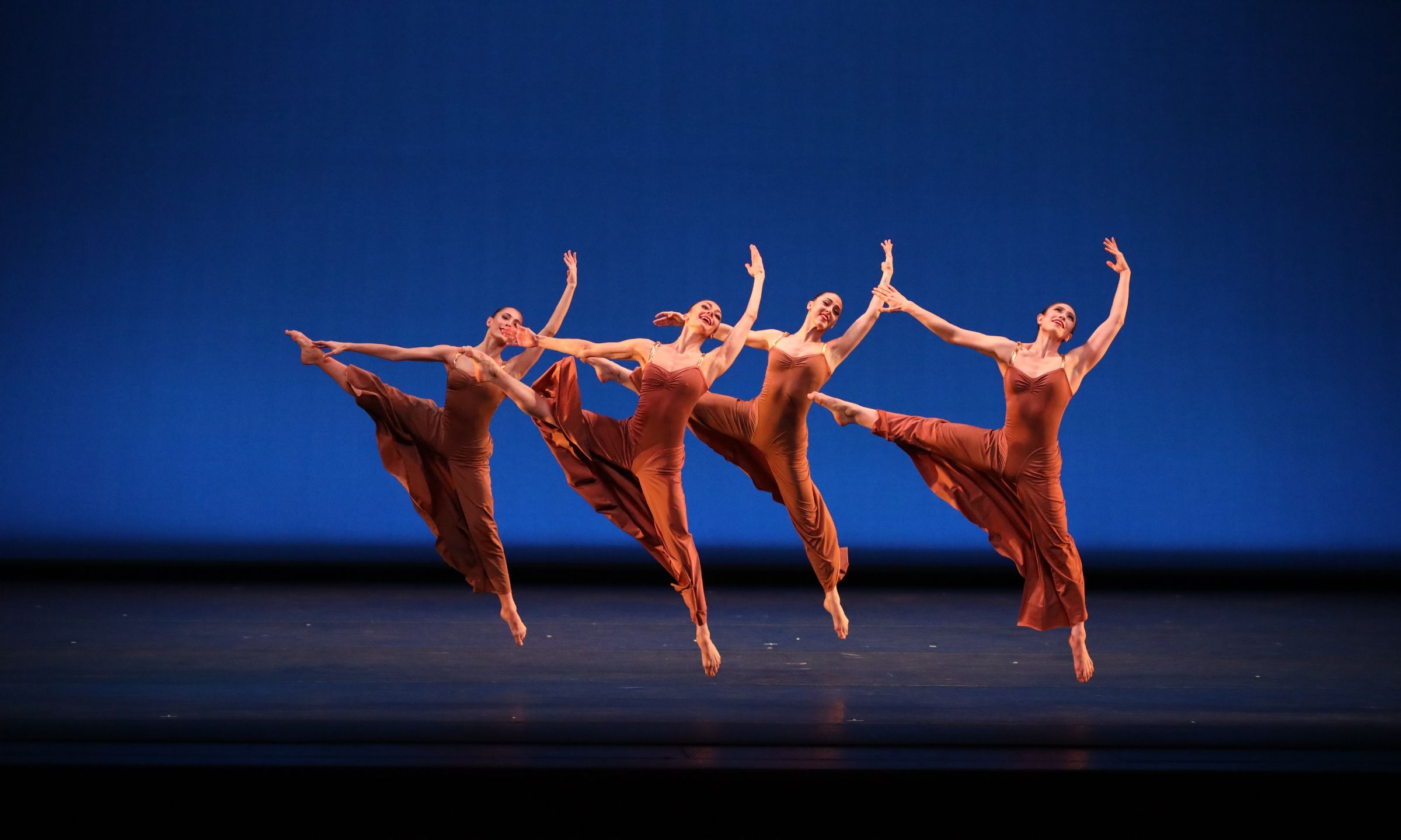 Amanda Moreira, Devin Loh, Ane Arrietta and Isabella Pagano in <i>Diversion of Angels</i> &copy; Melissa Sherwood