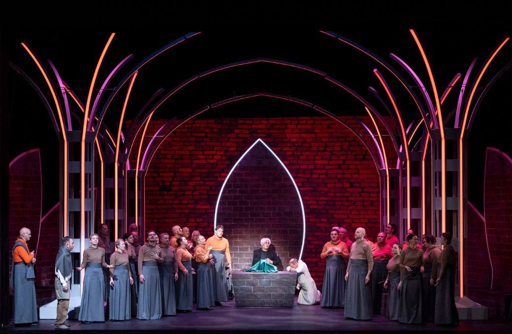 Peter Tilch (Amfortas), Stephan Bootz (Gurnemanz), Hans-Georg Wimmer (Parsifal) © Peter Litvai