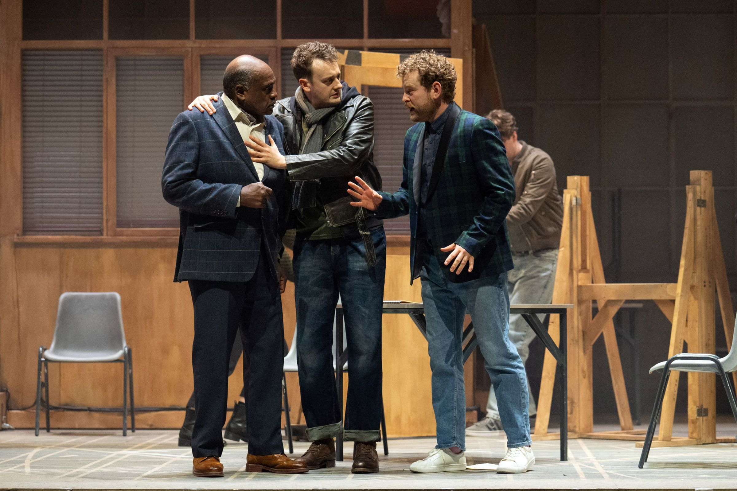 Ronald Samm (Canio), Matthew Siveter (Tonio), Harry Grigg (Beppe) © Richard Hubert Smith