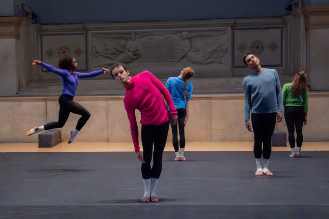 New York Theatre Ballet in Merce Cunningham's <i>How to Pass, Kick, Fall and Run</i> © Hisae Aihara