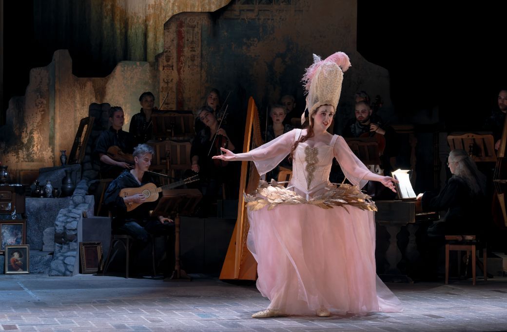 Eva Zaïcik dans <i>L'Avare</i> de Gasparini © Philippe Delval