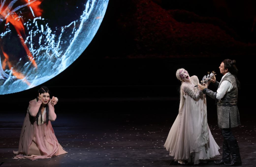 Anna Pirozzi (Turandot) and Roberto Alagna (Calaf) &copy; Teatro alla Scala | Brescia e Amisano
