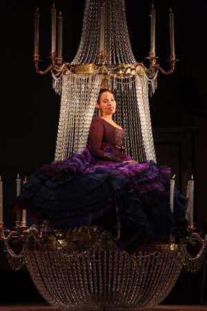 Golda Schultz (Susanna) © Marco Brescia & Rudy Amisano