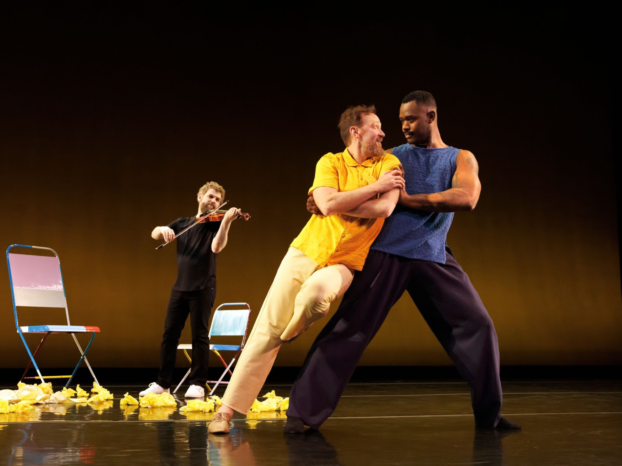 Johnny Gandelsman, John Heginbotham and Jamar Roberts in <i>Johnny Loves Johann</i> &copy; Erin Baiano