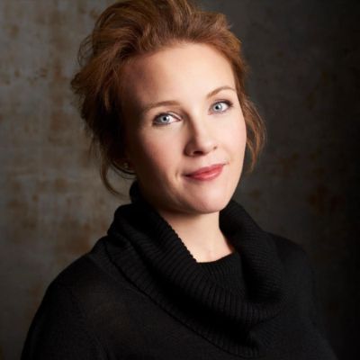 &copy; Stephanie Girard