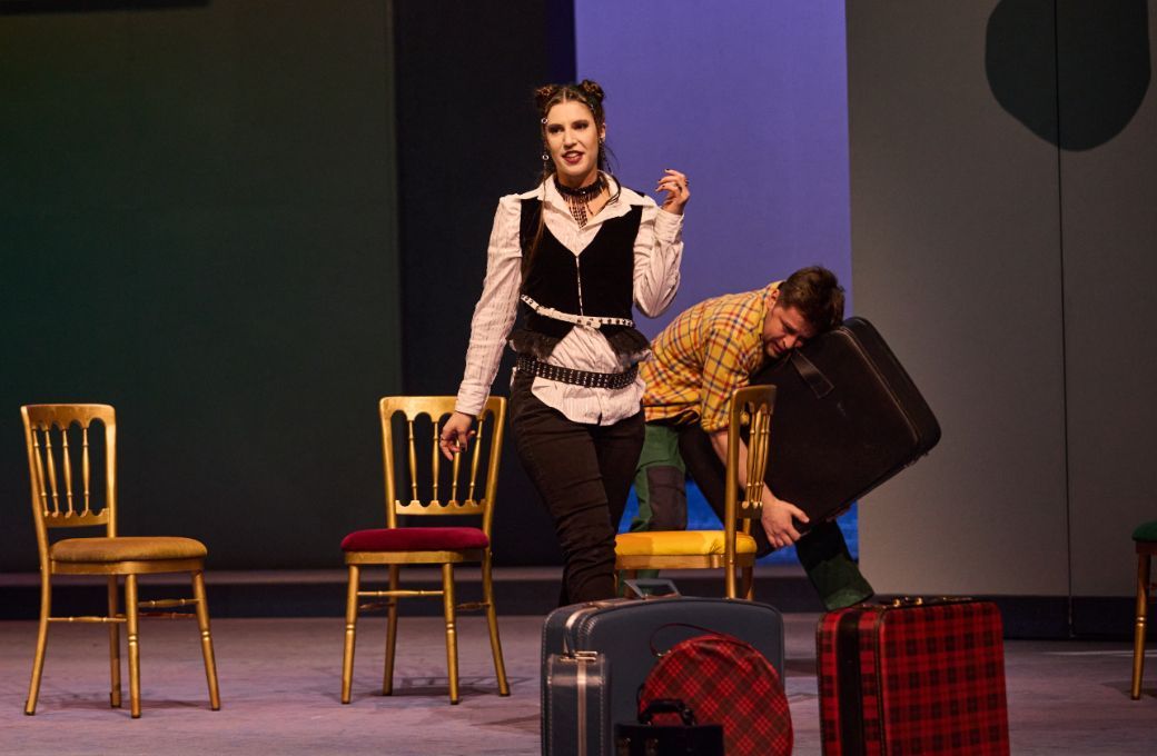 Clarissa Maria Undritz (Serpetta) und Demian Matushevskyi (Roberto / Nardo) © Ludwig Olah