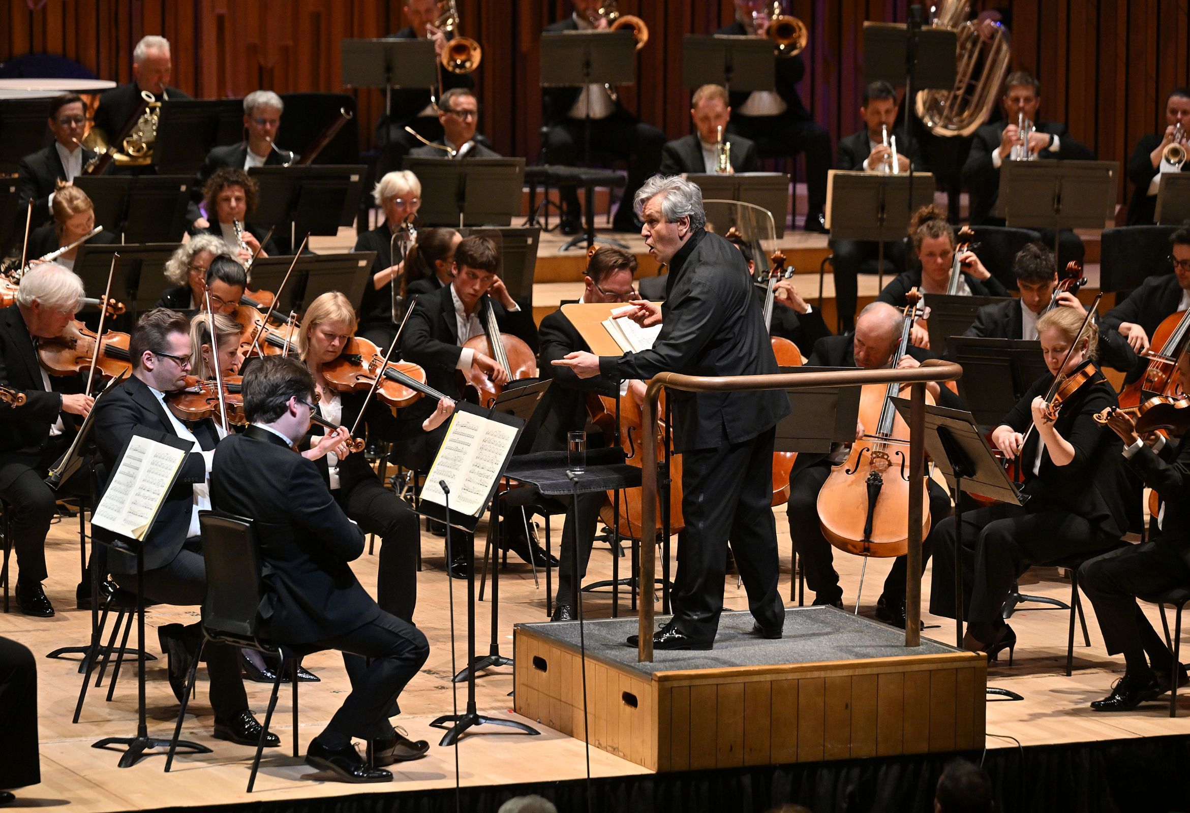 Sir Antonio Pappano conducts the London Symphony Orchestra © LSO | Mark Allan