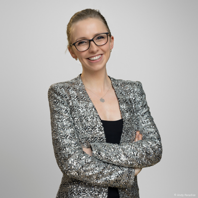 &copy; Andy Paradise