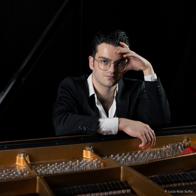 &copy; Lucia Rose Buffa