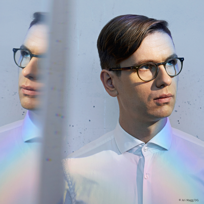 &copy; Ari Magg | DG