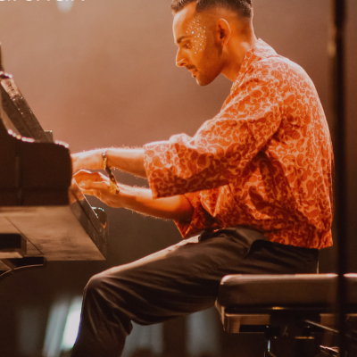 &copy; Konstantin Kondrukhov