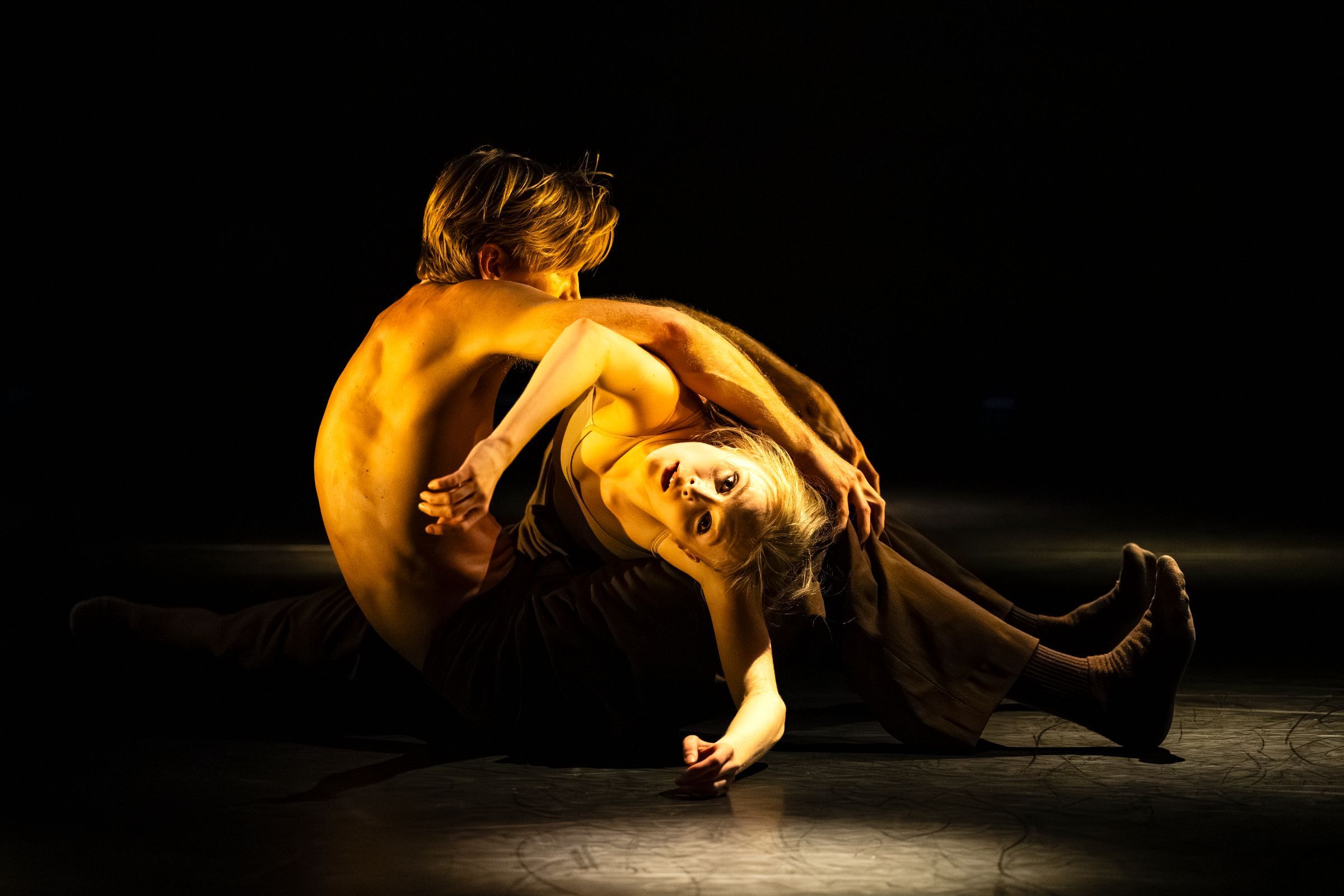 Silas Henriksen and Nell Ramstad-Pedersen in <i>un:discovered</i> © 2026 Foteini Christofilopoulou