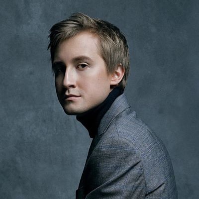 &copy; Alexandra Horoshvyan