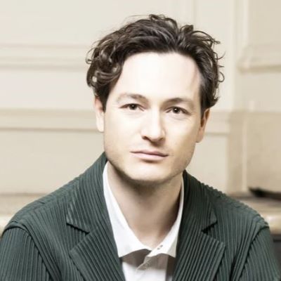 &copy; Julien Benhamou