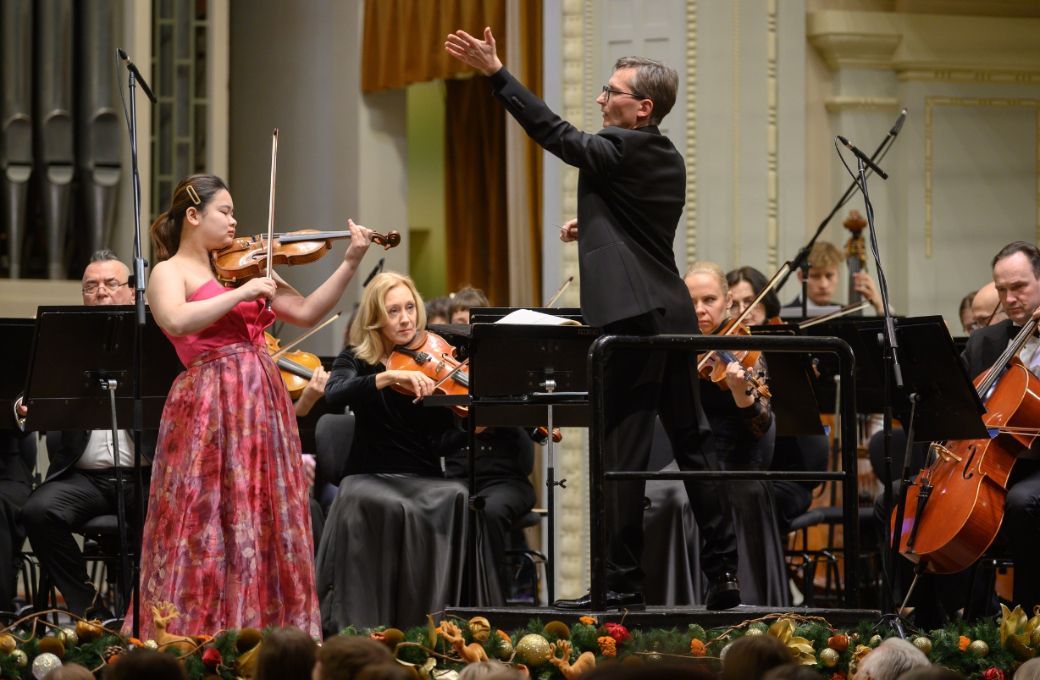 Hina Maeda performs with Lithuanian National Symphony Orchestra in Vilnius &copy; Vyginto Skaraičio
