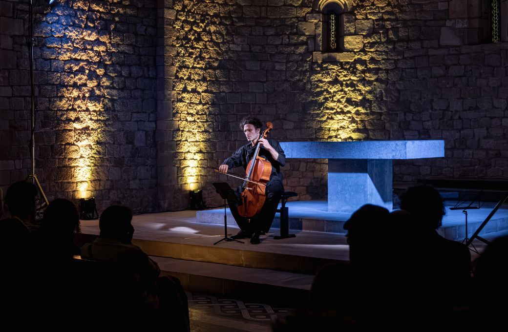 Nicolas Altstaedt &copy; May Zircus | L'Auditori