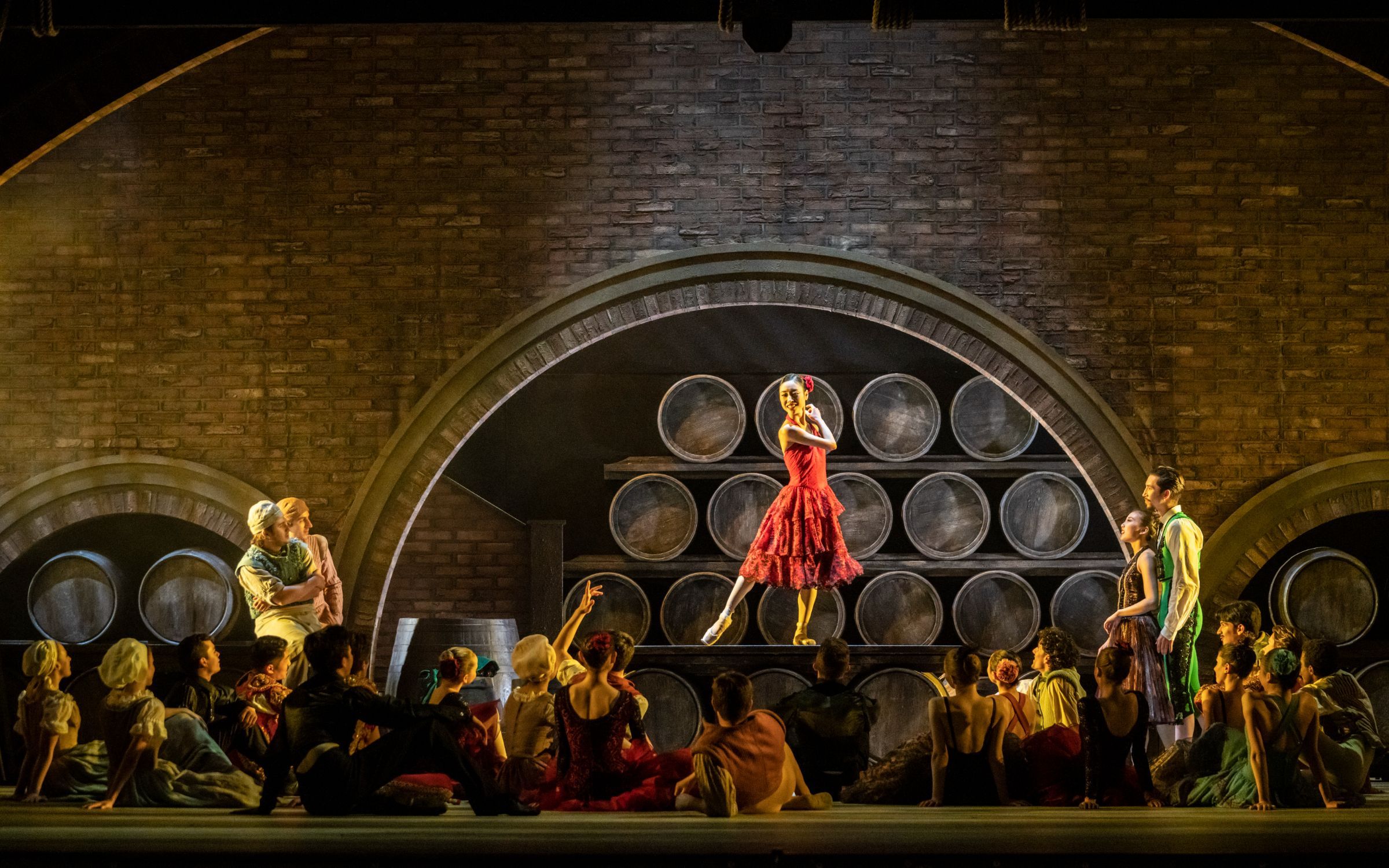 Momoko Hirata as Kitri with Birmingham Royal Ballet in <i>Don Quixote</i> &copy; Johan Persson